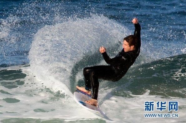 【我为群众办实事】忻州农商银行蓉城支行:踏雪出行解难题 真情为民暖人心